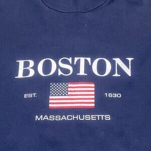 Vintage 90s Men’s XL Boston Massachusetts Crewneck Sweatshirt Blue American Flag